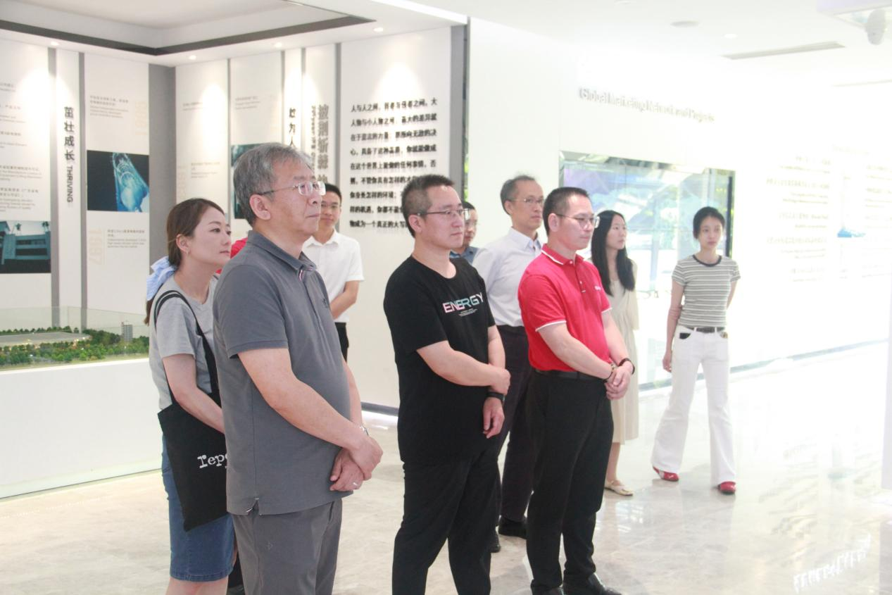 快意電梯迎中國特檢院專家,共探電梯安全新高度!